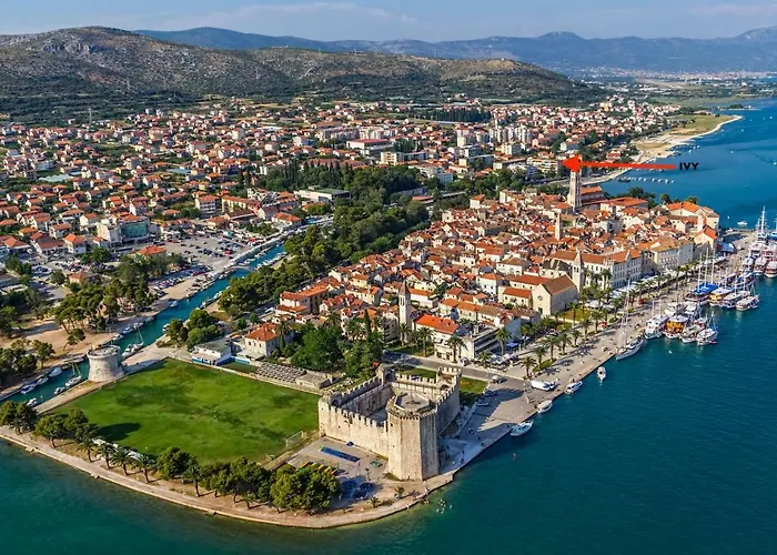 Апартаменты Penthouse Ivy